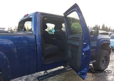 2013 Chevrolet Silverado 2500Hd Lt from USA, damaged, VIN 1GC1KXC8XDF229765